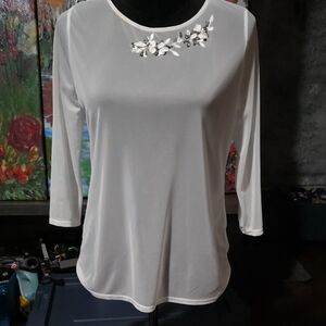 White House Black Market White Floral Embellished Blouse